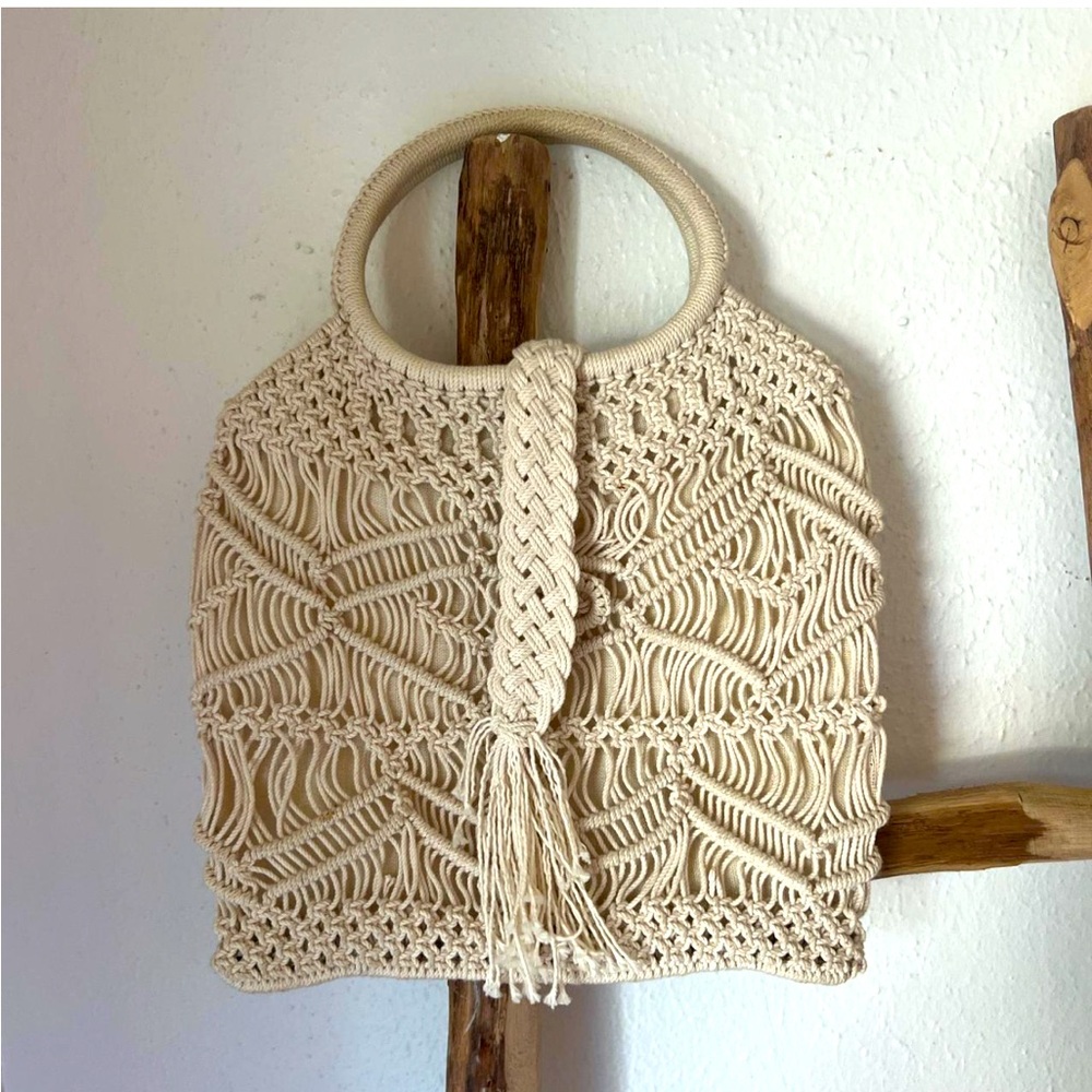 Vintage 70s Ivory Cream Macrame Crochet Purse Boho Fringe Woven Rope Festival